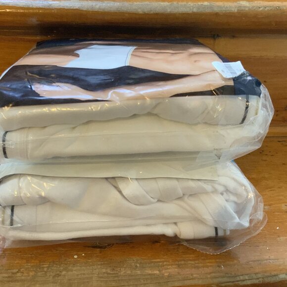 Lot Of 2 (Packs) Stafford Men's 6 Full-Cut Briefs Size 42 New In Package - Picture 5 of 8